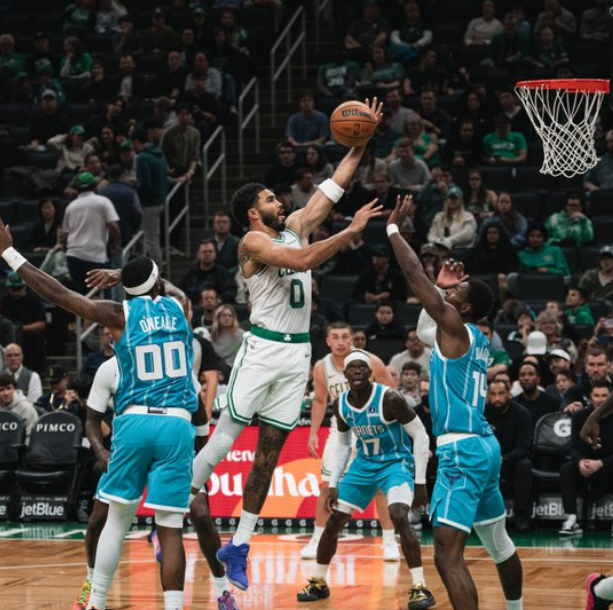 NBA下注3战全胜！绿军5人上双大胜黄蜂 塔图姆19+8+6乔治10中2